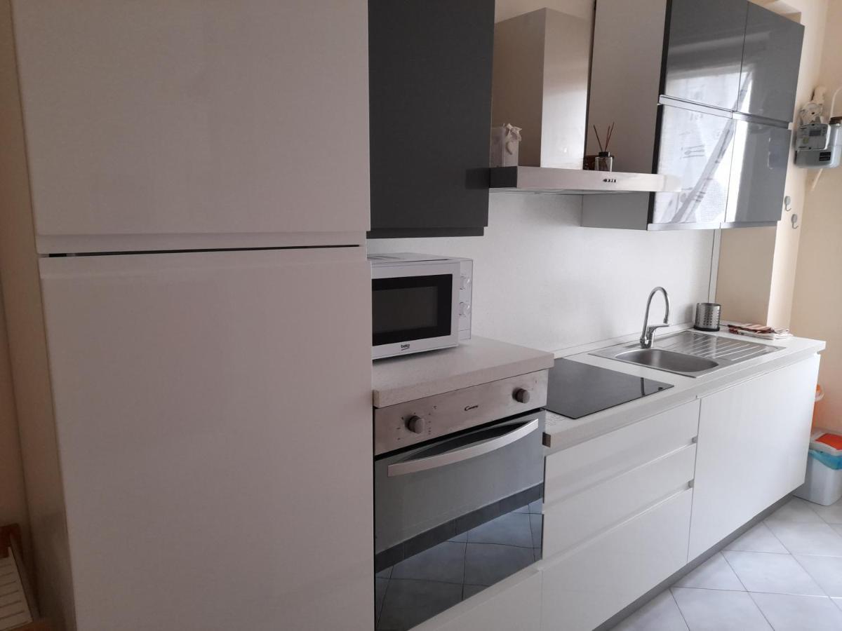 Appartamento Centrale Con Garage Asti Exterior photo